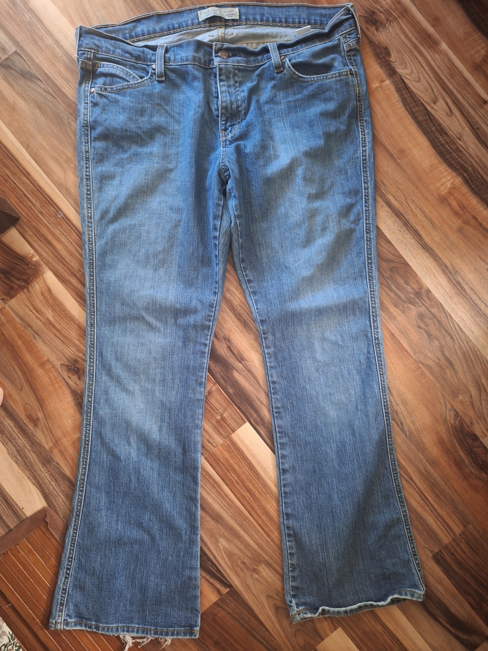 Vtg Y2K Old Navy "Lowest Rise" Jeans Feb 2007 Denim 14